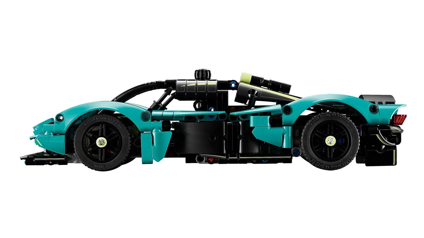 LEGO TECHNIC 42208 Aston Martin Valkyrie-5
