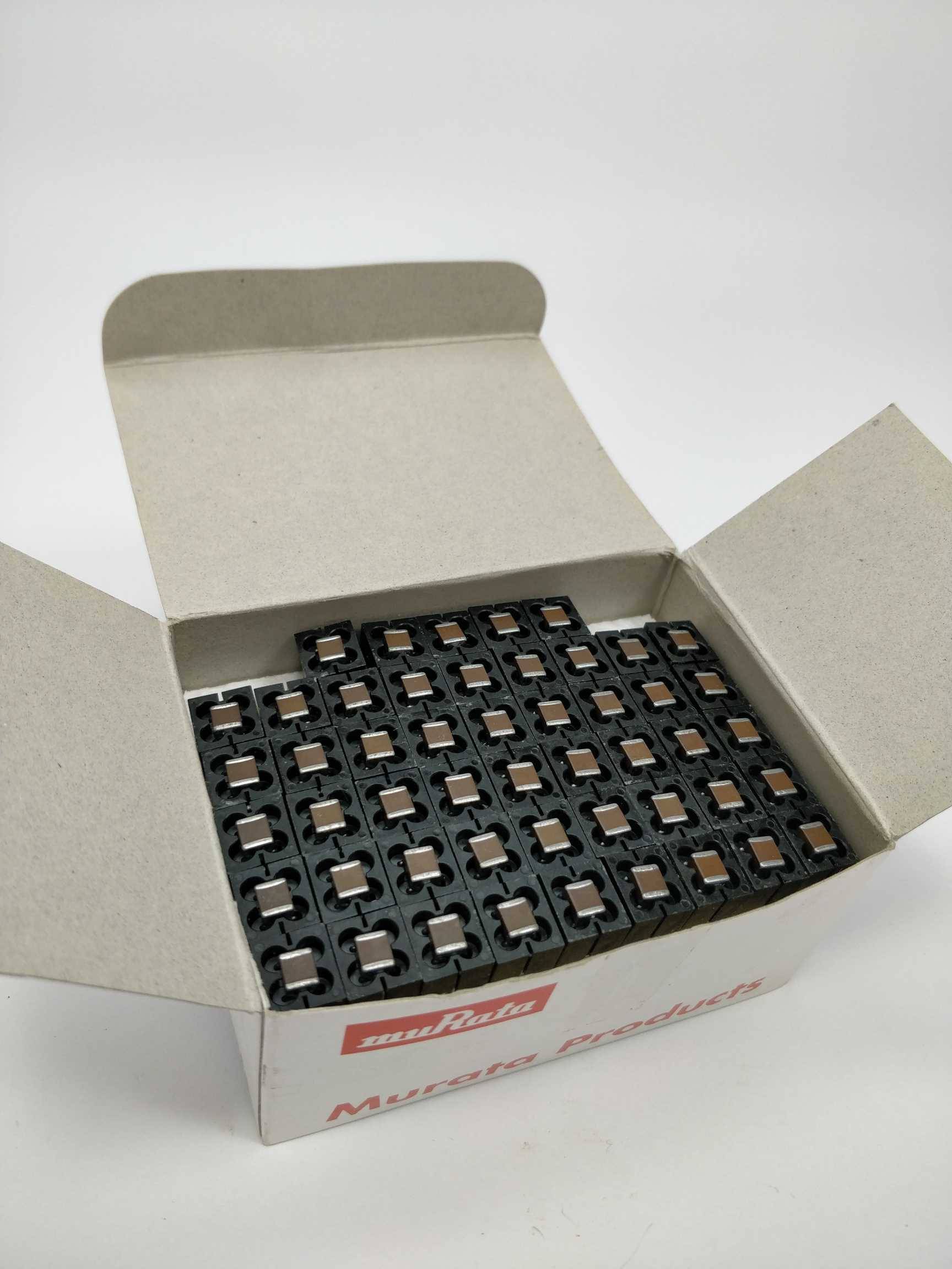 MURATA BNX012-01 Filter: onderdrukkend; breedband; 50VDC; THT; 12x8x11mm - 1 stuk-0