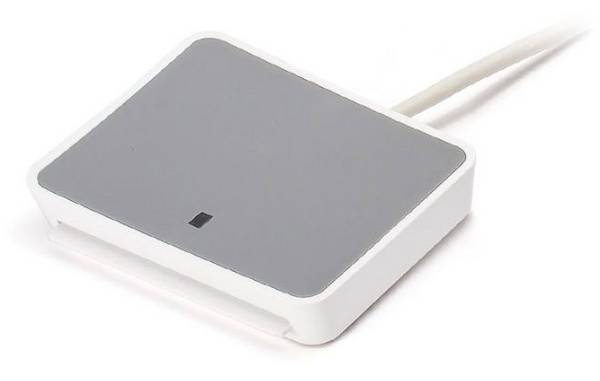 De Identiv uTrust 2700 R Contact Smart Card Reader is een CAC- en PIV-gecertificeerde USB-lezer die naadloos werkt met m