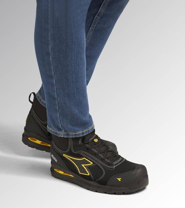 Diadora RUN A.BOX MSTR MID S3S FO SR SC black 46-3