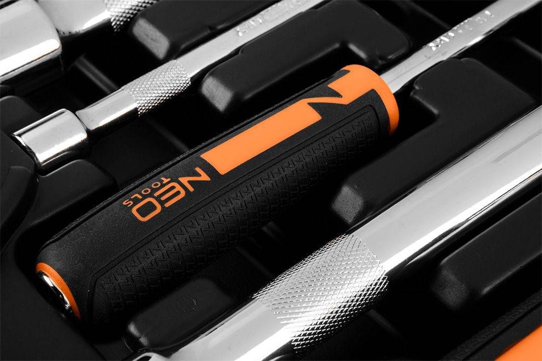 NEO tools Steeksleutelset 73-delig CRV 10-054-3
