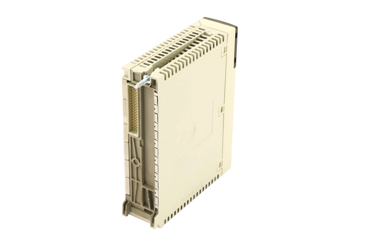SCHNEIDER - TSXDSY32T2K-2