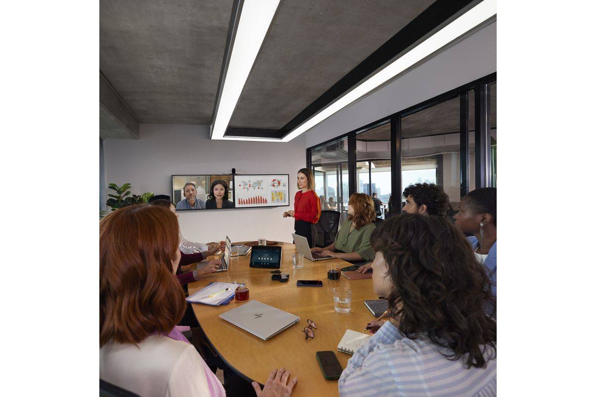 HP Poly Studio G62 videoconferentiesysteem met montageplaatset-2