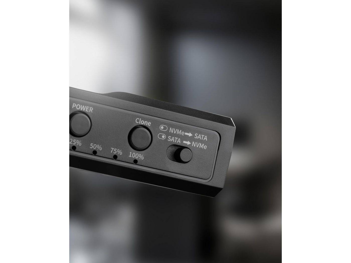 Symboolafbeelding voor Sandberg USB 3.2 Cloner en Dock voor M2 + NVMe + SATA