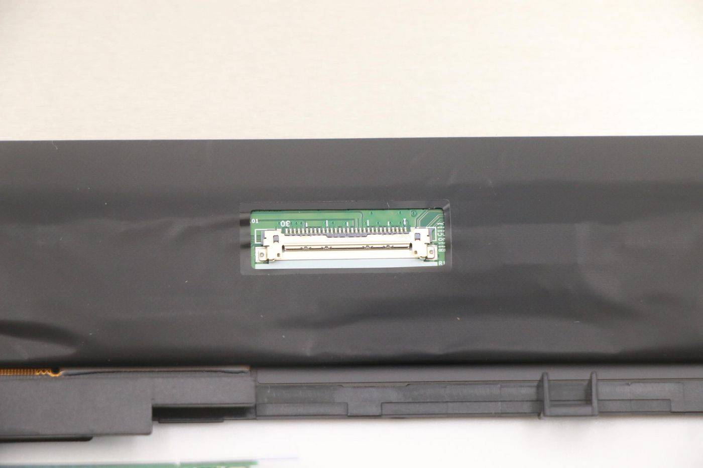 Lenovo Lynx-1 (20W8/20W9) FRU TP WUXGA MUT+AUO IR AR ASM-3