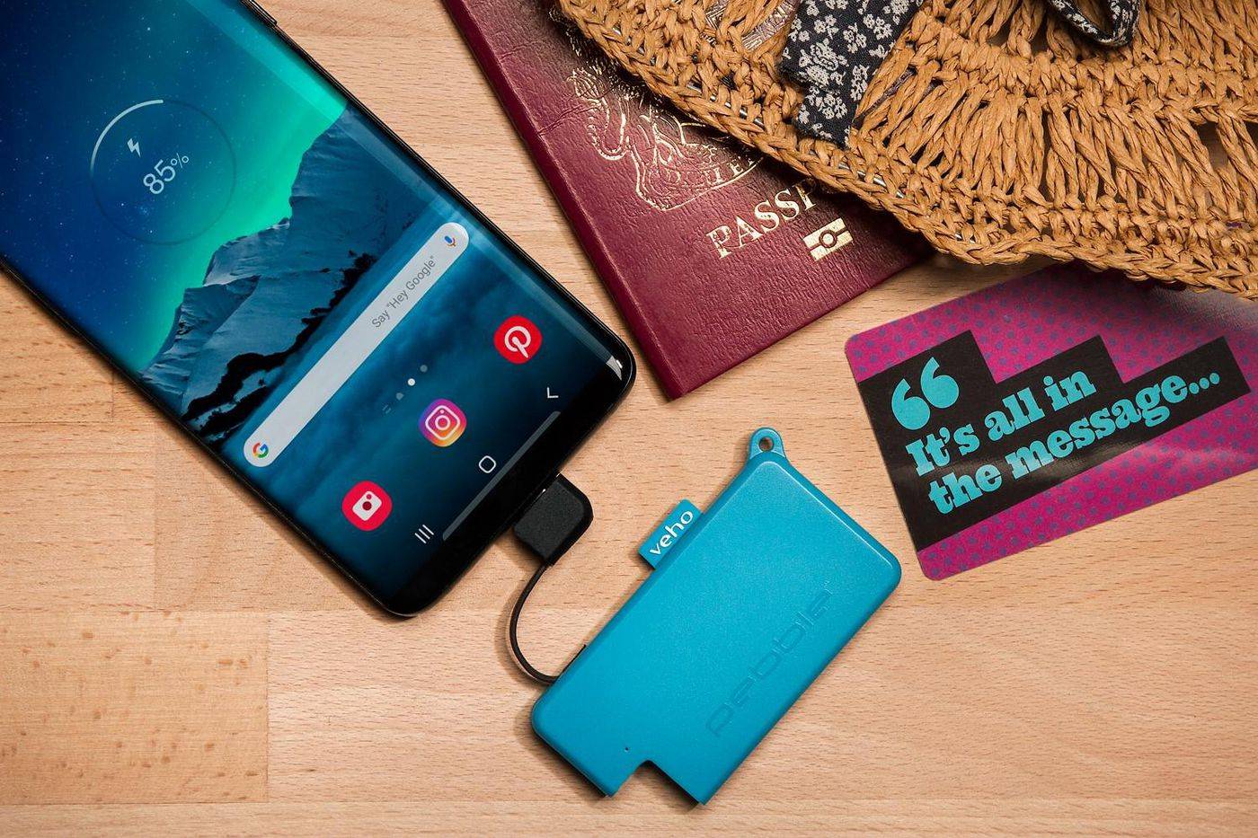 Symboolafbeelding voor Veho Pebble Pokket 1000mAh microformaat powerbank met sleutelhanger - Blauw