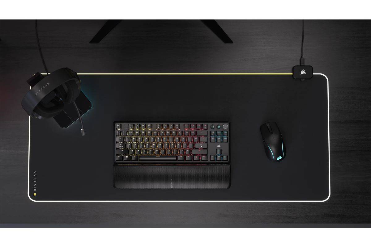 Corsair K70 CORE TKL Engels Gaming USB + RF draadloos + Bluetooth QWERTZ Engels Zwart-1
