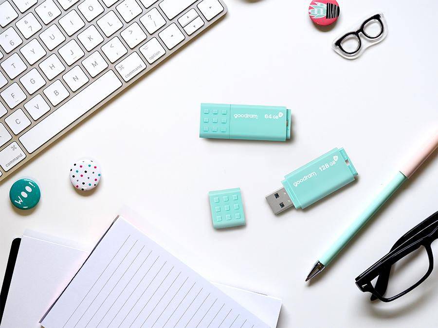 Symboolafbeelding voor Goodram UME3 USB-flashdrive 32 GB USB Type-A 3.2 Gen 1 (3.1 Gen 1) Turkoois