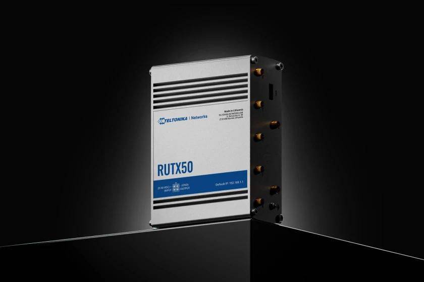 Teltonika Networks RUTX50 Industriële 5G Mobiele Voeding voor het VK-4