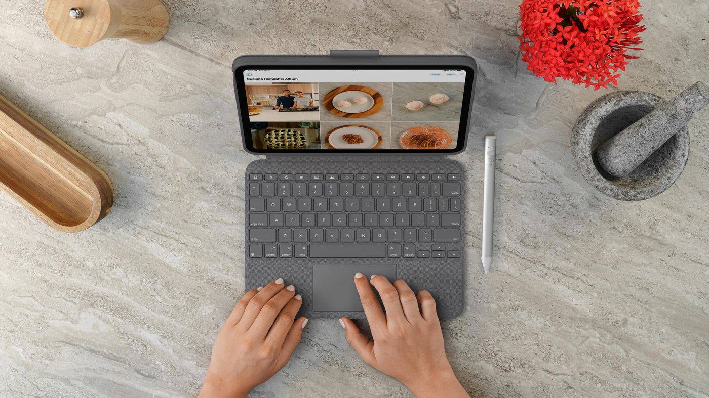 Symboolafbeelding voor Logitech Combo Touch met afneembare toetsenbord- en trackpadhoes voor iPad