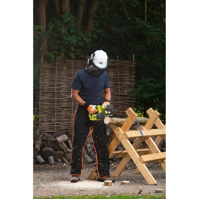 RYOBI 18V ONE+ Compacte Kettingzaag - 20 cm Gidsbalk - 4,6 m/s - Zijspanner + 2,5 Ah Accu en 1,5 A Oplader - RY18CS20A-1-3