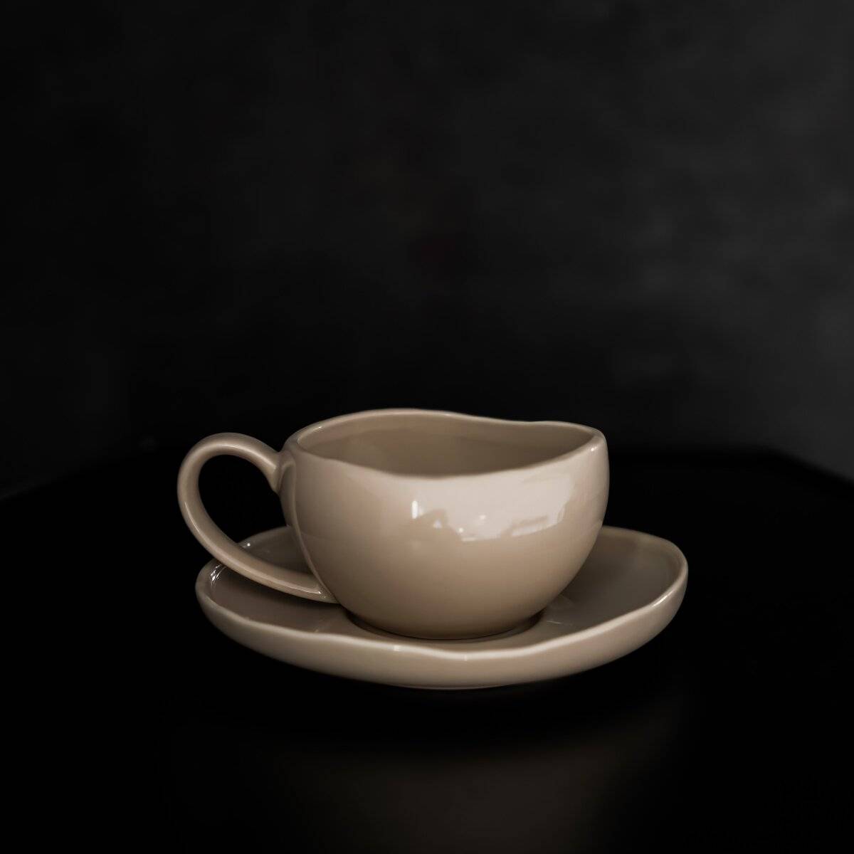 Wave Biscuit Mocha kopjes met schotels - 12-delige set in beige-3