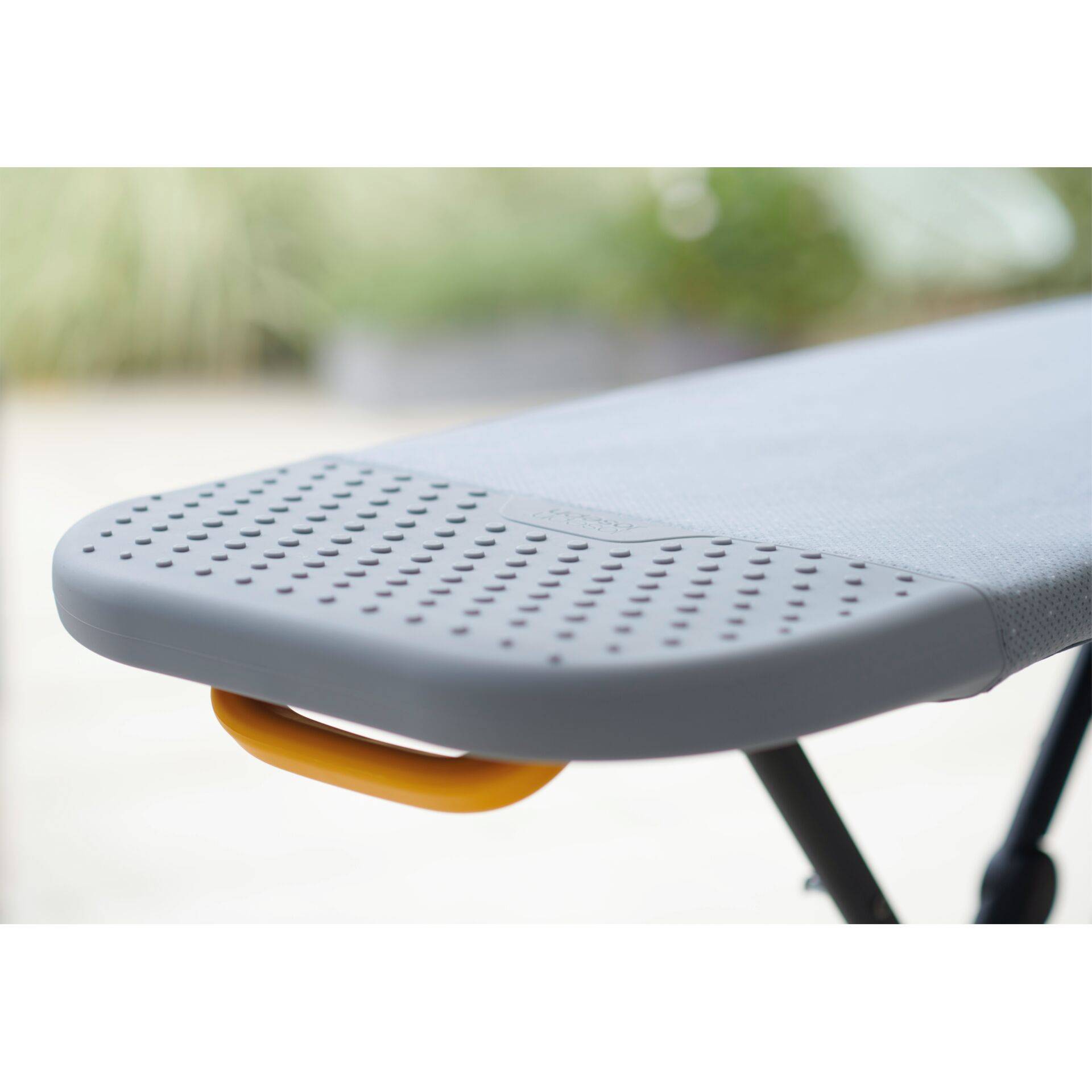 Joseph Joseph EasyStore Compact. Trekker met vering, lichtgrijs.-1