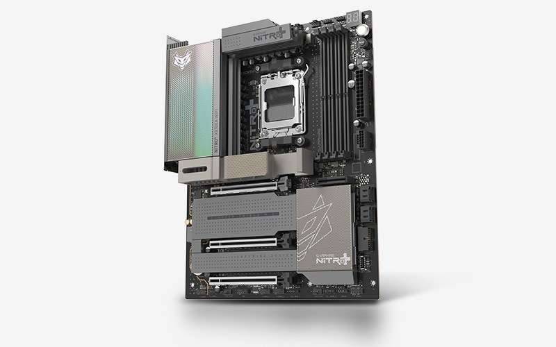 SAPPHIRE NITRO+ X870EA WIFI7 moederbord-0
