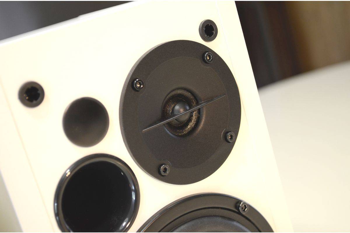 Edifier Studio R1280T 2.0 wit/zilver retail-1