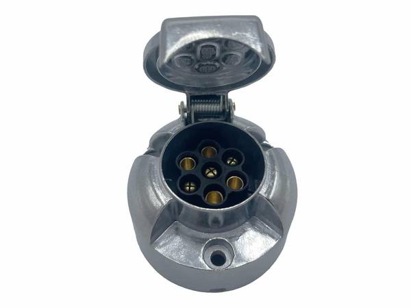 Stekkerdoos 7 polig aluminium 12V