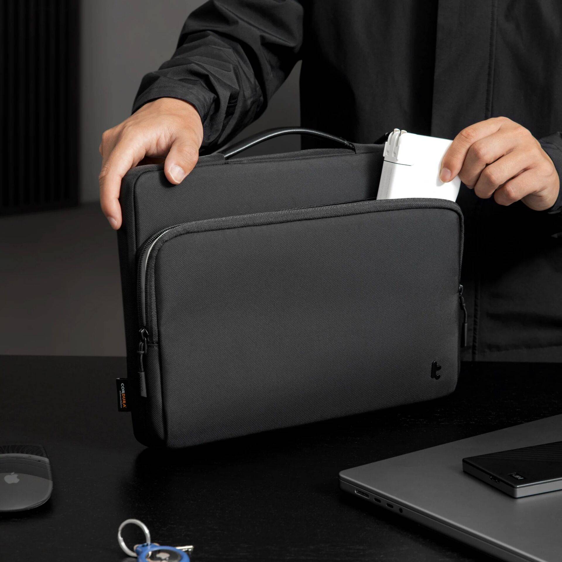 tomtoc Defender-A14 Premium laptoptas 16 inch zwart-3