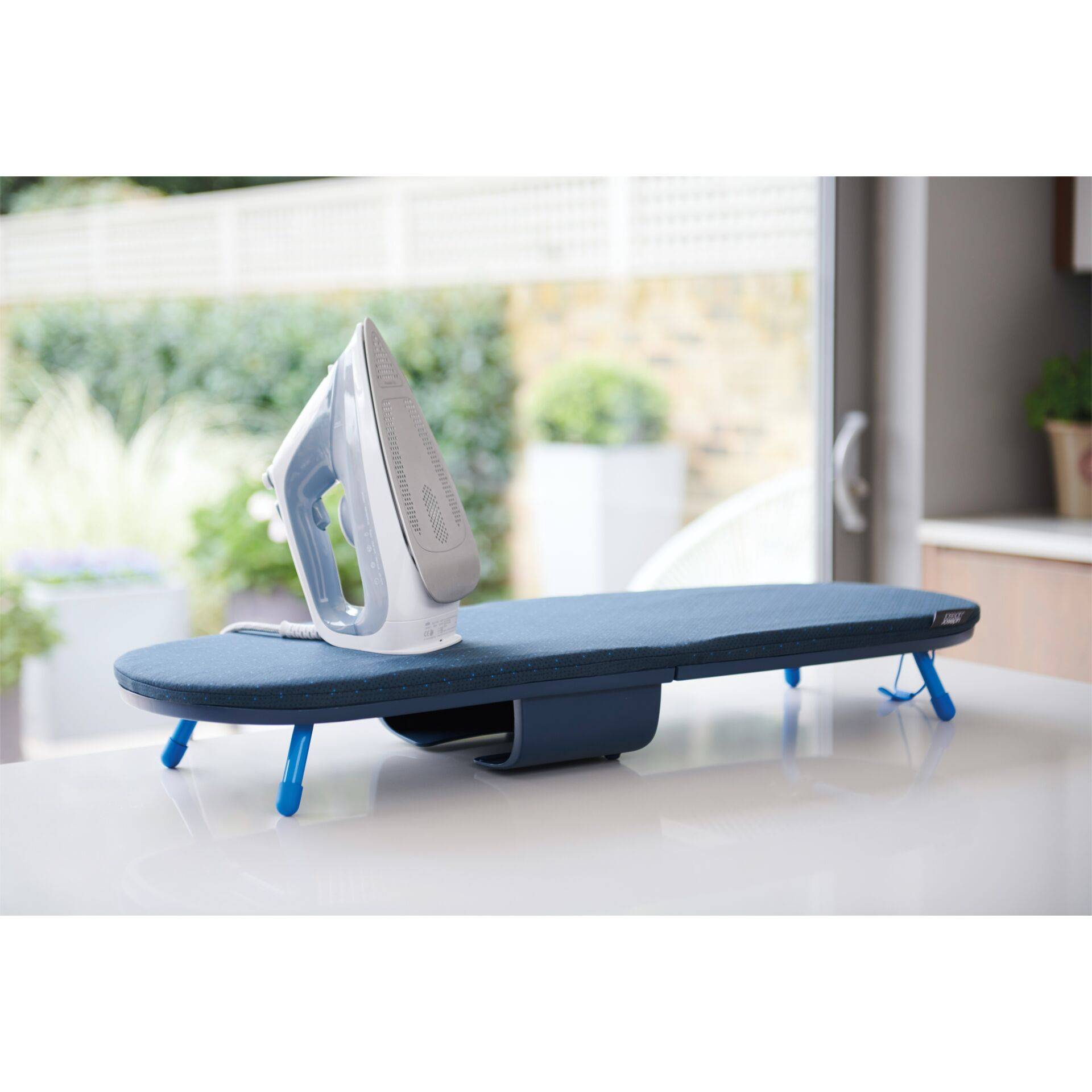 Joseph Joseph Pocket Plus Opvouwbare tafelstrijkplank bl.-3