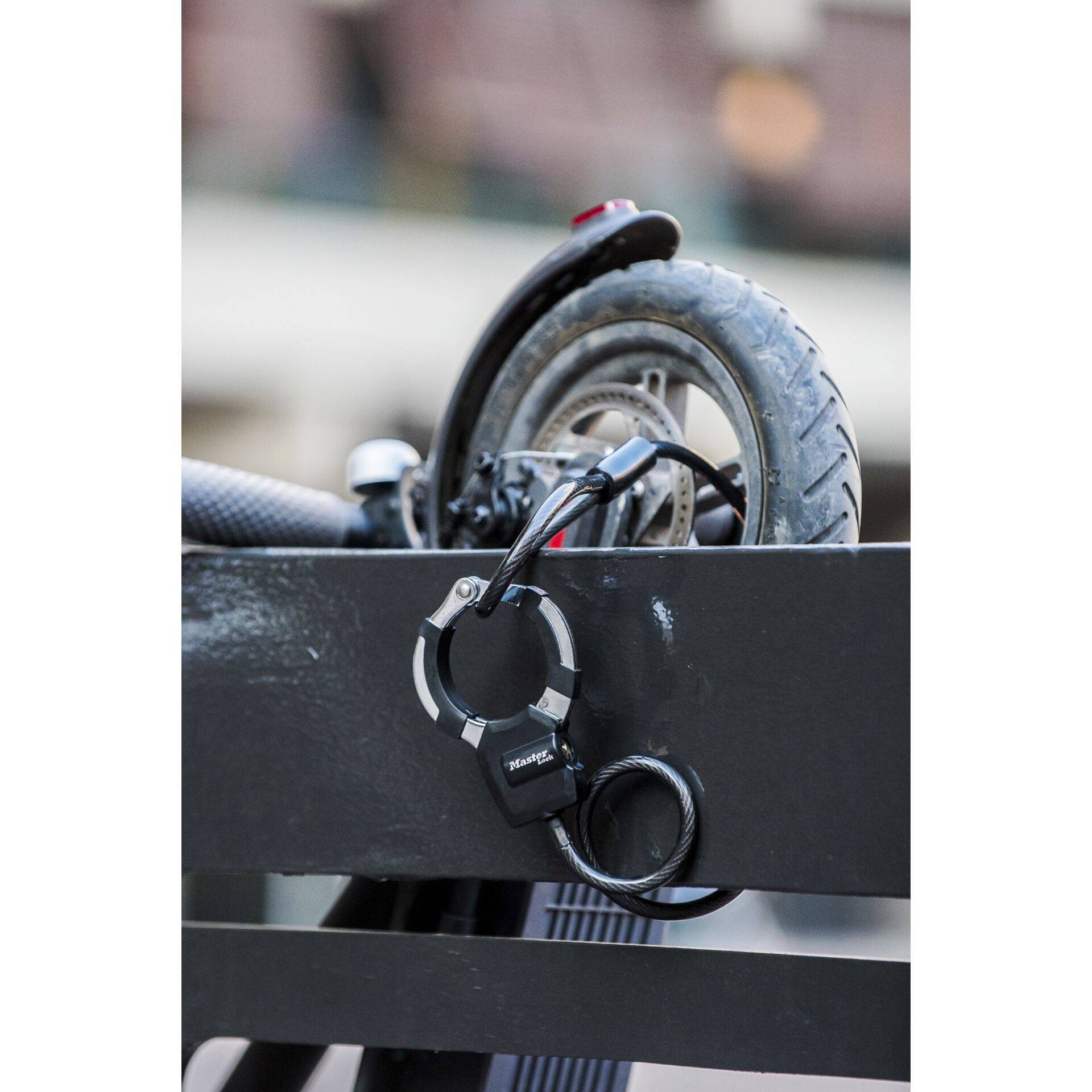 Master Lock kabelslot Street Cuff 8275EURDPROBLK-4