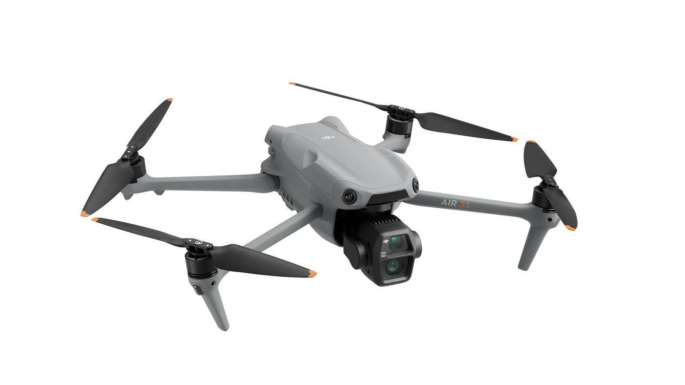 DJI Air 3S Fly More Combo Quadcopter met 4 rotors, 50 MP, 3840 x 2160 pixels, 4276 mAh, grijs.-1