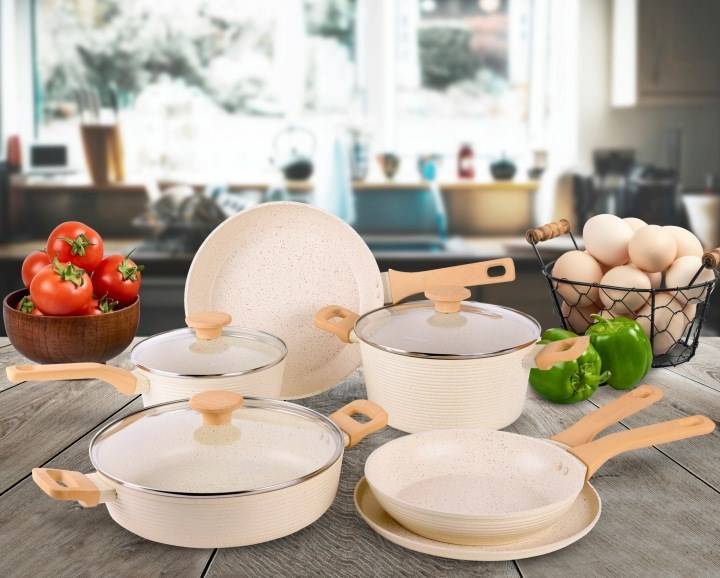 Westinghouse WCCS205909A aluminium kookgerei set, 9-delig-1