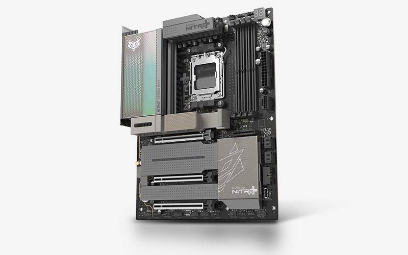 SAPPHIRE NITRO+ X870EA WIFI7 moederbord-0