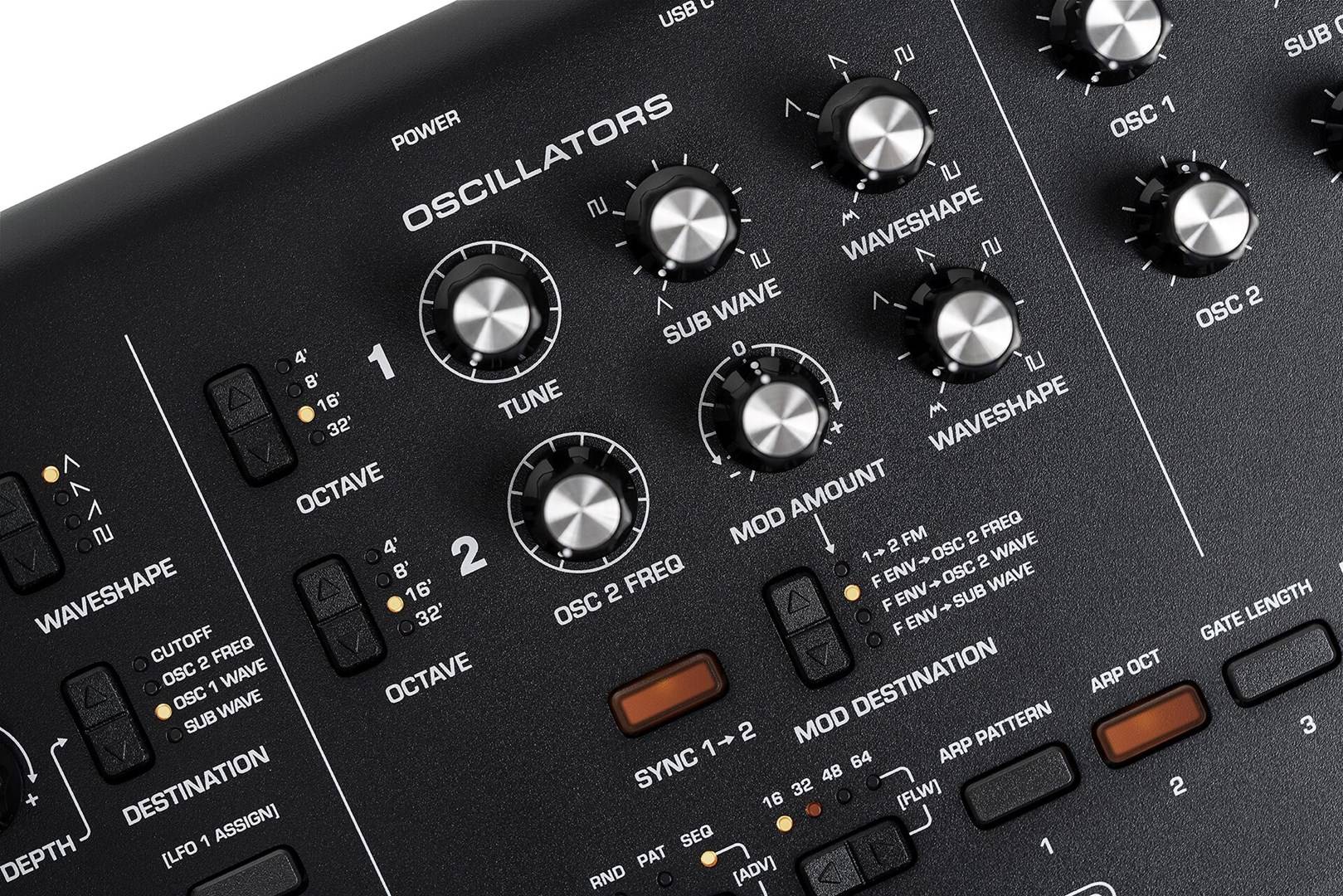 MOOG Messenger - een monofone analoge keyboard-synthesizer-3