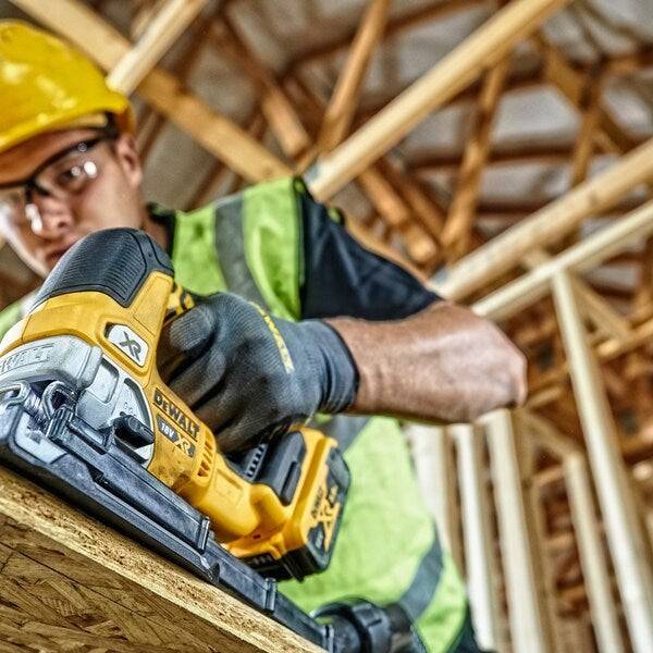 DEWALT DCS334N-XR Borstelloze Decoupeerzaag 18V - DCS334N-XJ 18V-Nur-1
