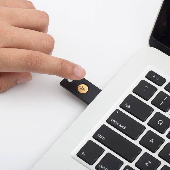 Yubico YubiKey 5 NFC Systeem Beveiligingssleutel USB Authenticatie USB-A-4