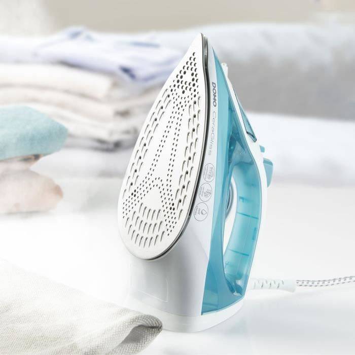 DOMO Stoomstrijkijzer DO7060S CeraGliss - 2400 W - 40 g/min - 320 ml - Blauw/Wit-4