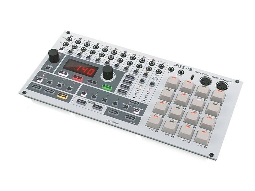Behringer RS-9 Drum Machine in Eurorack Behuizing-0