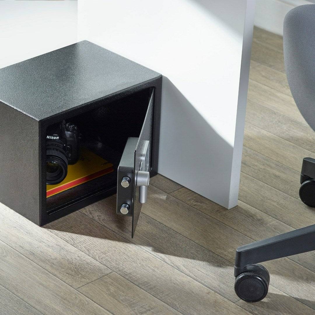 Yale YSV/250/DB2 Vrijstaande Kluis - 16,3 L Staal Zwart-1