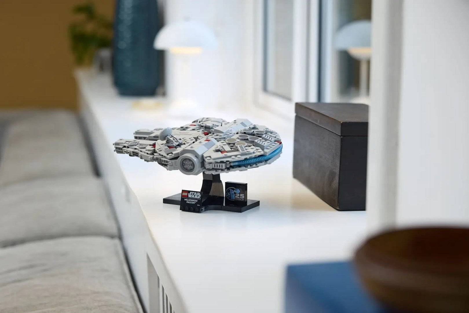 LEGO 75375 Star Wars Millennium Falcon (75375)-4