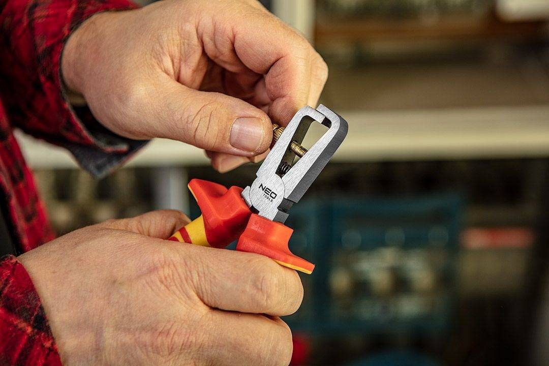 Tangen en Schroevendraaierset - 1000V - 7 Stuks-3