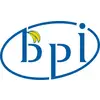 Blauw-wit logo met de tekst 'bpi'. Een geel bananasymbool is geplaatst boven de letter 'b'.