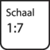 Aanduiding 'Schaal 1:7', zwart op witte achtergrond, geeft de schaalfactor aan.