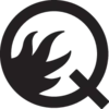 Een wit symbool op een zwarte achtergrond toont een hand met vuurvlammen binnen een cirkel. Links onderaan een gestileerde "Q".