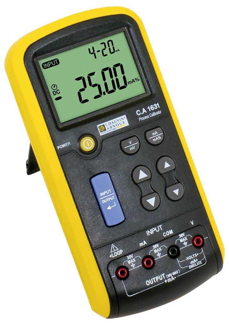 Żółty multimetr wyświetla na wyświetlaczu '25,00 mA'. Posiada kilka przycisków i złączy do pomiaru parametrów elektrycznych.