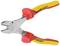 Izolowane szczypce wielofunkcyjne z czerwonym i żółtym uchwytem, z nazwą producenta na rękojeści. Odpowiednie do prac przy instalacjach elektrycznych do 1000V.