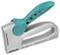 Srebrny zszywacz z zielonym uchwytem, przeznaczony do użycia zszywek o rozmiarze 4-10 mm, wyprodukowany przez Wolfcraft.