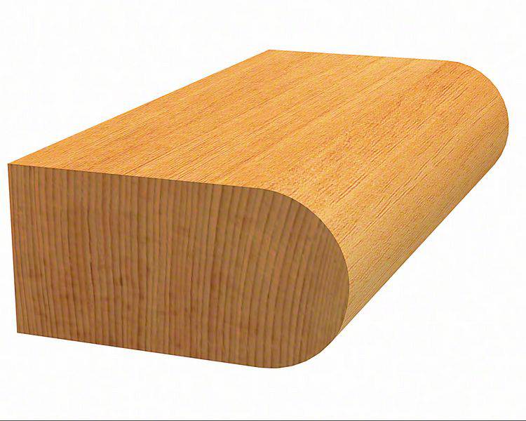 Prostokątny kawałek drewna z zaokrąglonymi krawędziami, widoczny z blskiej perspektywy z góry, ukazuje teksturę swojej powierzchni.