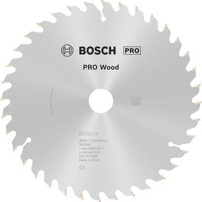 Tarcza piły tarczowej z metalu z napisem 'Bosch Pro Wood', przeznaczona do prac drewnianych. Zawiera specyfikacje techniczne.