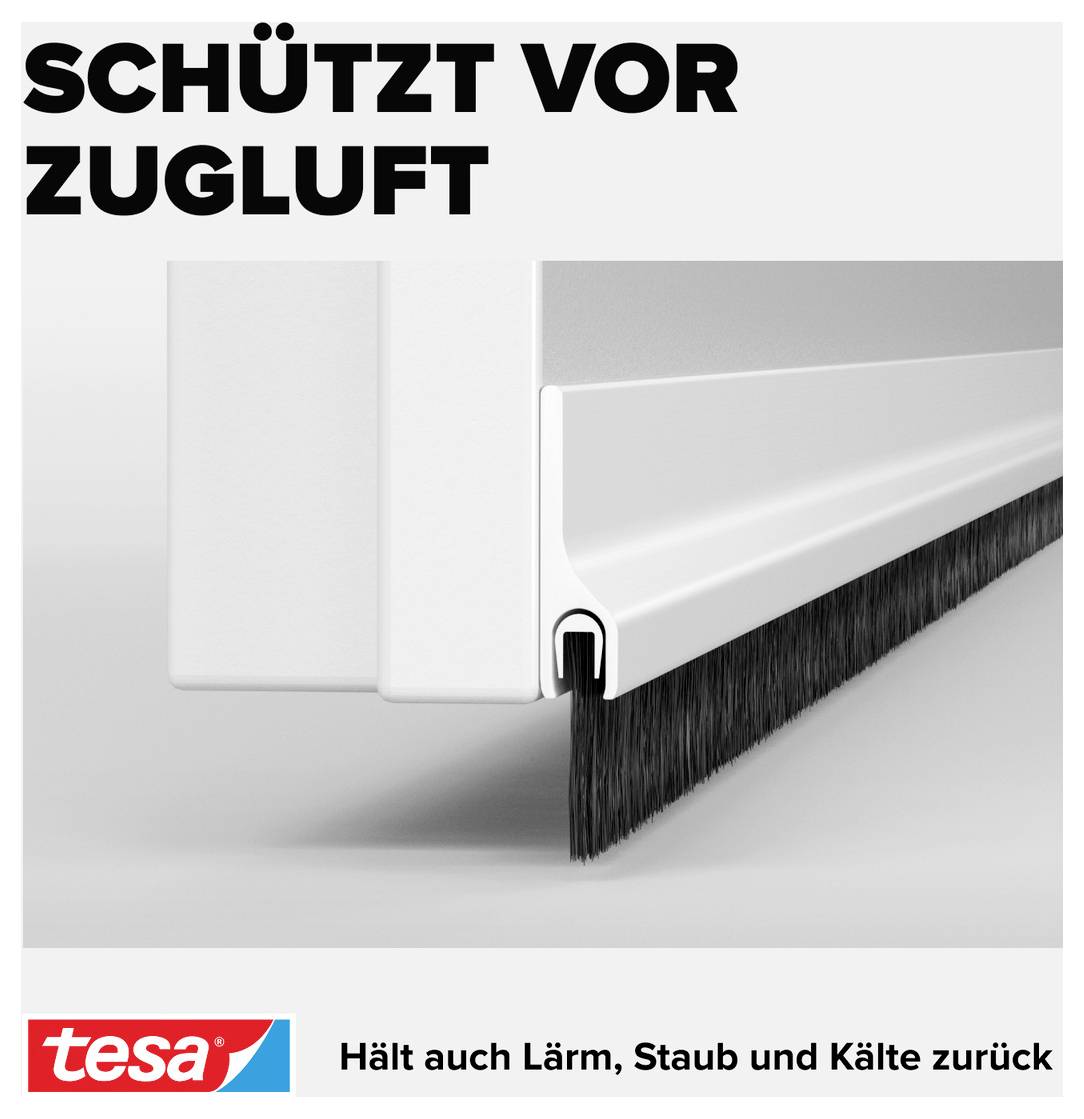 „Chroni przed przecągiem": Zbliżenie uszczelki do dna drzwi z włosiem. Poniżej: „tesa - Zatrzymuje również hałas, kurz i zimno".