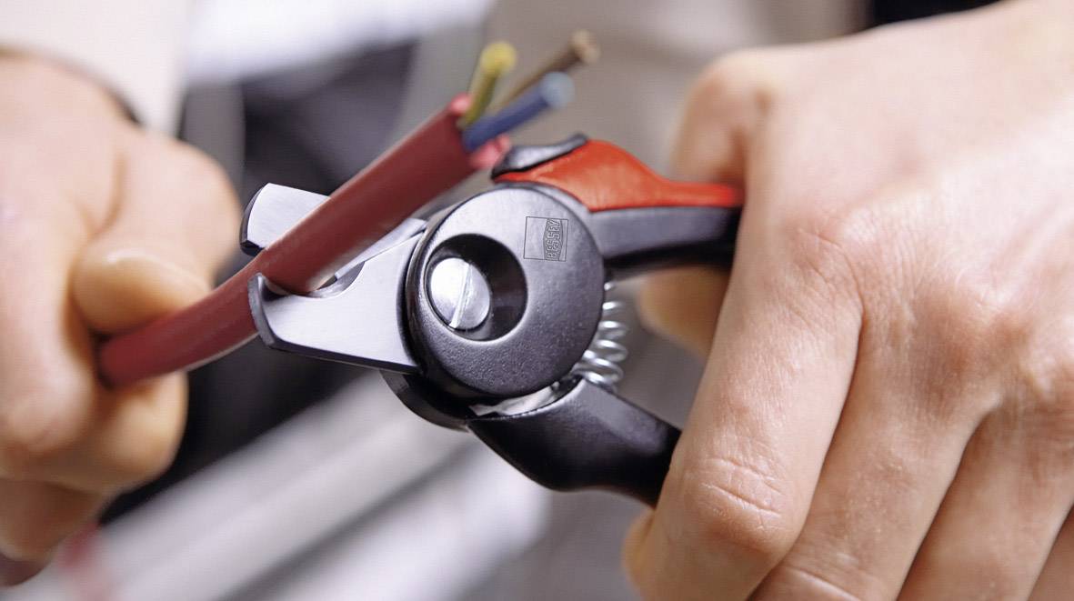 Кусачки для кабелів Bessey D49-2
