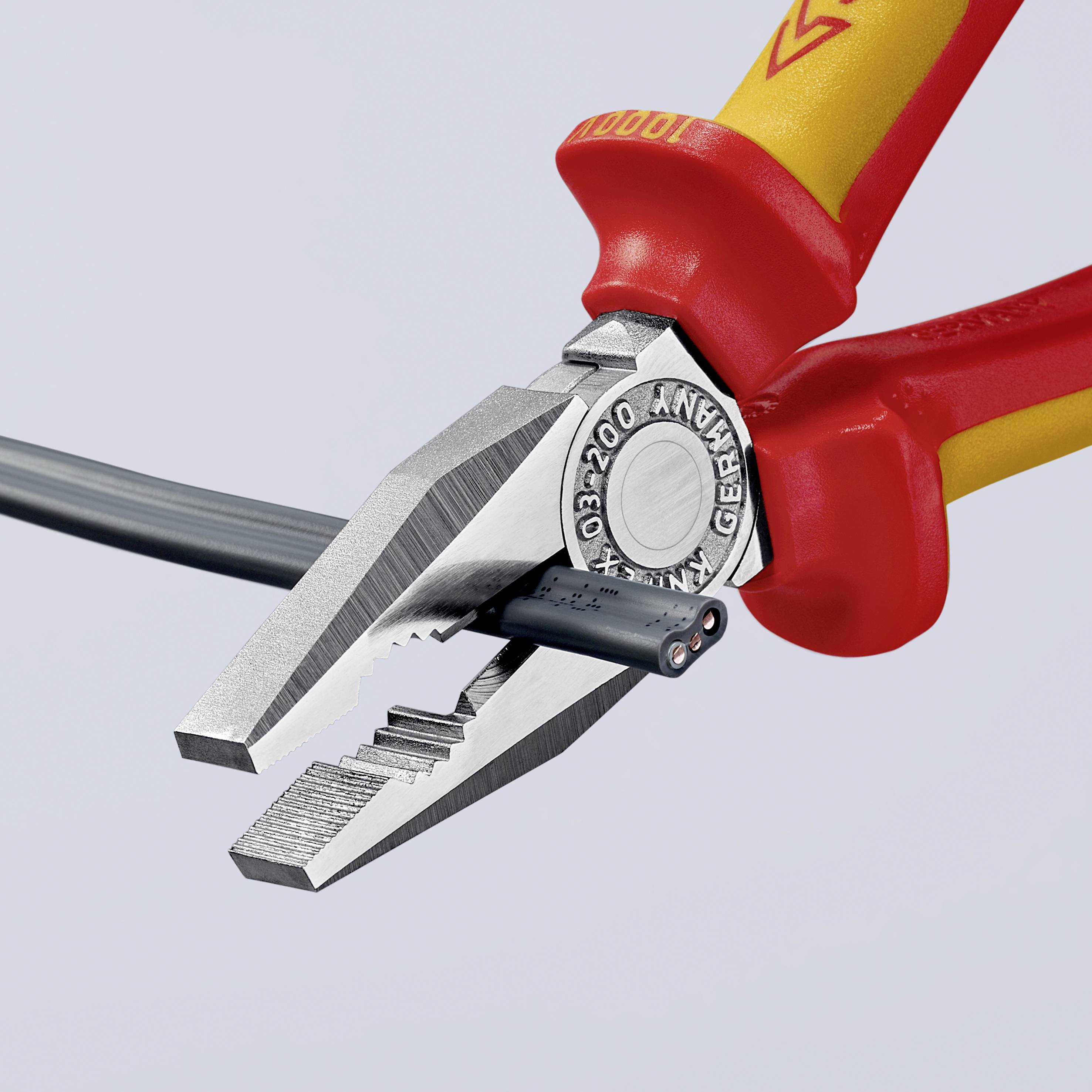Плоскогубці Knipex 03 06 200 VDE 200 мм DIN ISO 5746, DIN EN 60900