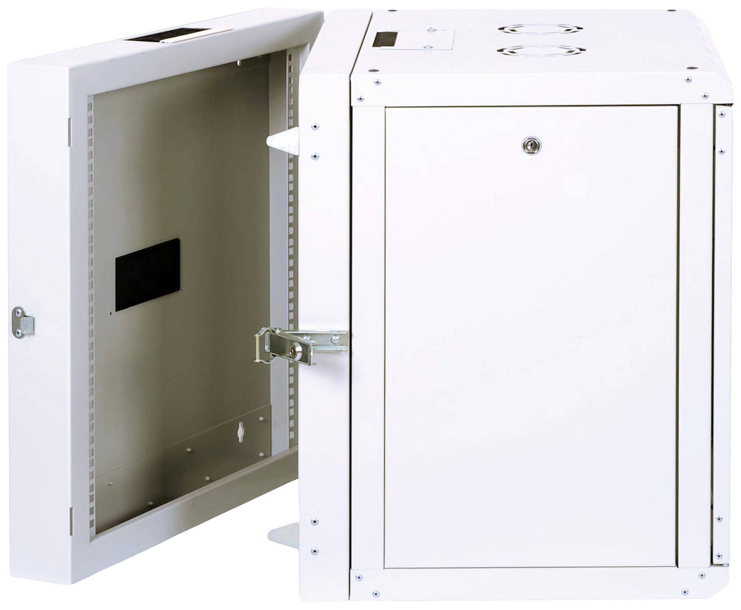 Biały metalowy szafka z otwartym skrzydłem drzwi, ukazująca wewnętrzne półki. Szczeliny wentylacyjne u góry. Przeznaczenie: przechowywanie urządzeń elektronicznych.