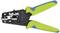 Szczypce z zielonymi i niebieskimi uchwytami, przeznaczone do pracy z kablami lub przewodami.