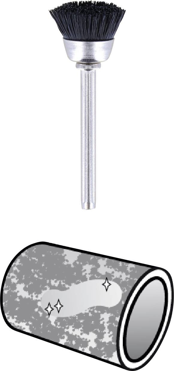 Nakładka szczotki na błyszczącym, czystym rurociągu. Ilustracja przedstawia efekt czyszczenia za pomocą szczotki.