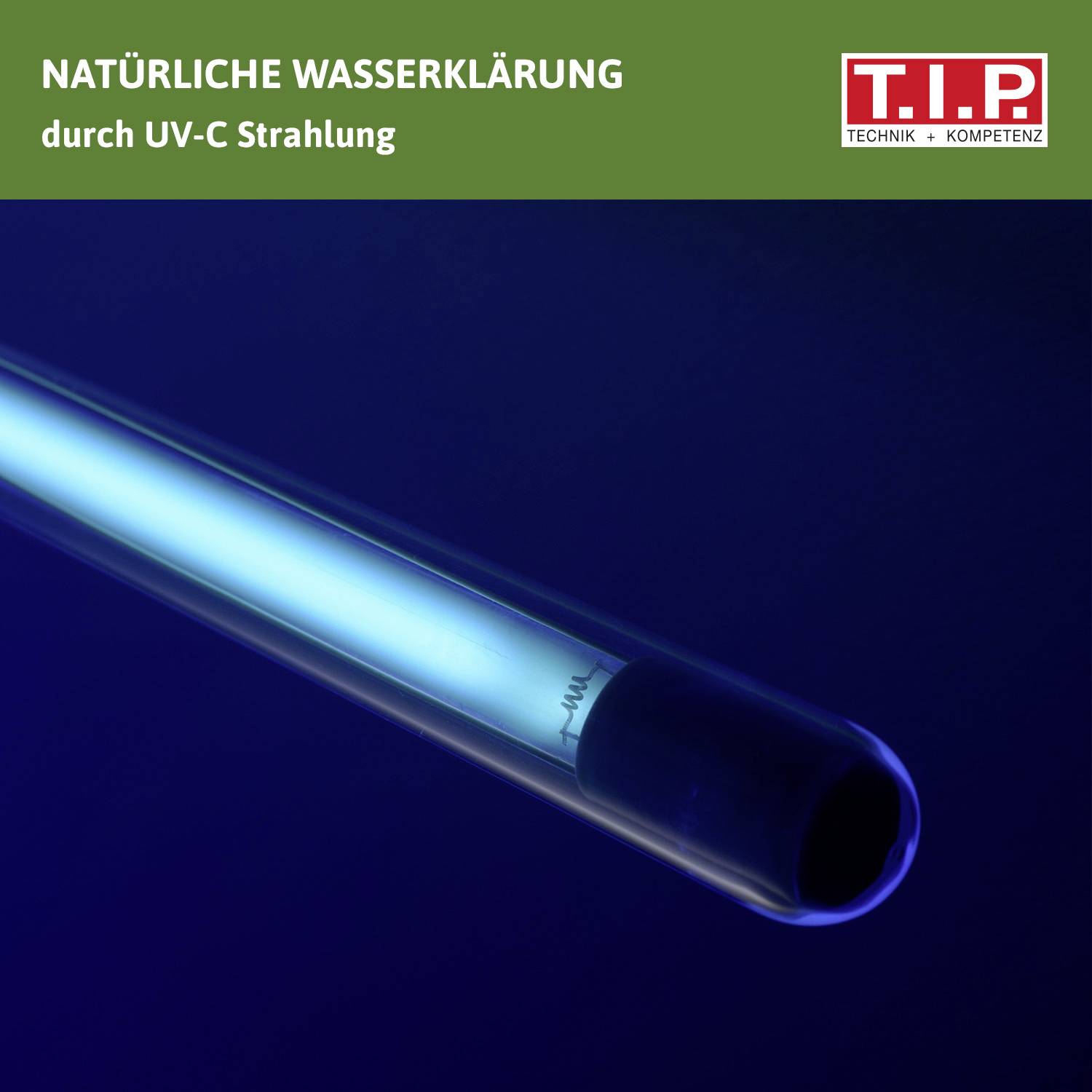 Niebiesko świecąca rurka UV-C na ciemnym tle. Tekst na obrazie: 'Naturalne oczyszczanie wody za pomocą promieniowania UV-C'. Logo w prawym górnym rogu.