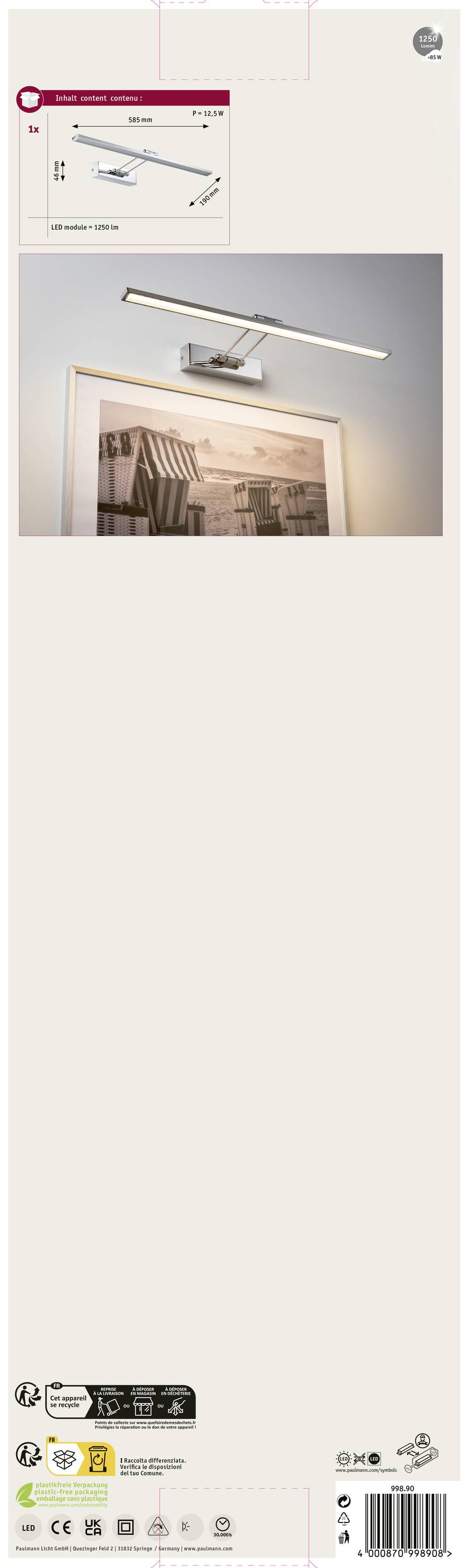 Chromowana lampa LED oświetlająca obraz, podświetlająca czarno-białą fotografię w ramce na ścianie. Zawiera szczegóły montażowe w lewym górnym rogu.